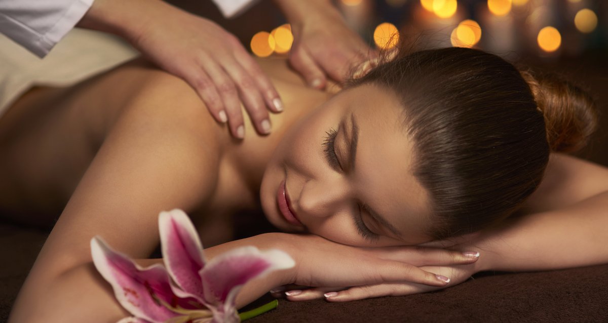 Скидки до 70% от студии красоты&SPA «Золотые руки»