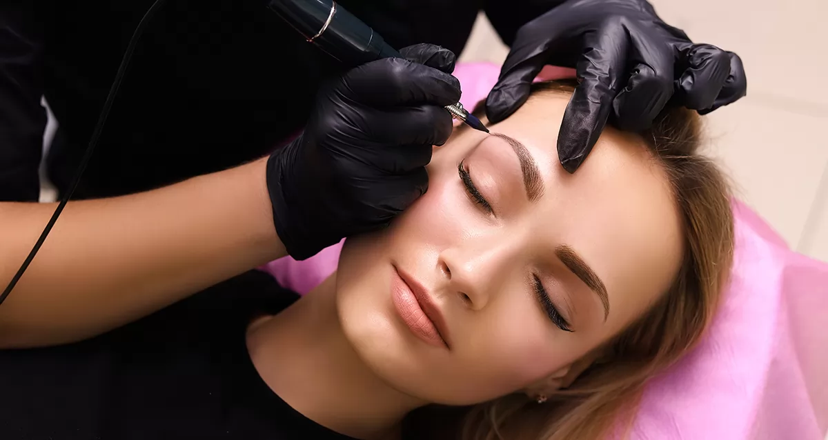 Скидки до 77% на перманентный макияж в студии Sharm