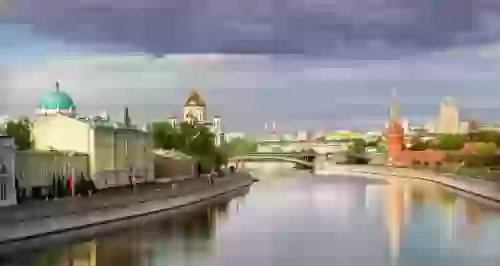 От 50 р. за прогулку «Я гуляю по Москве» по Москве-реке