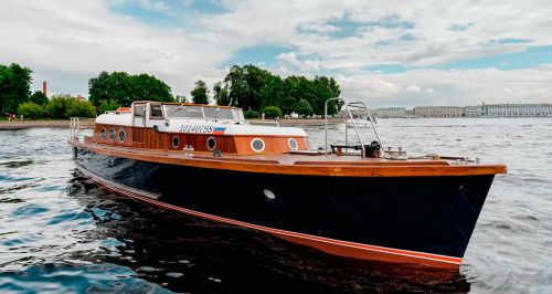 Компания «Аренда яхты в Санкт-Петербурге»