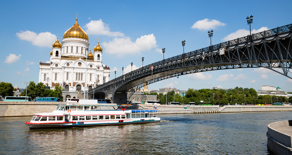 Судоходная компания Flyriver